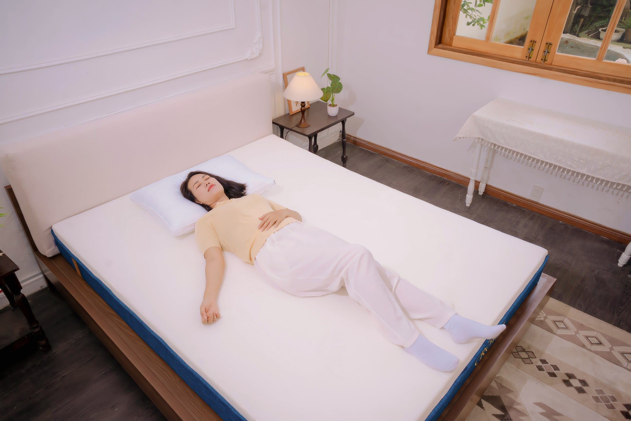 So sánh nệm Foam và nệm cao su non | Lullaby Bedding