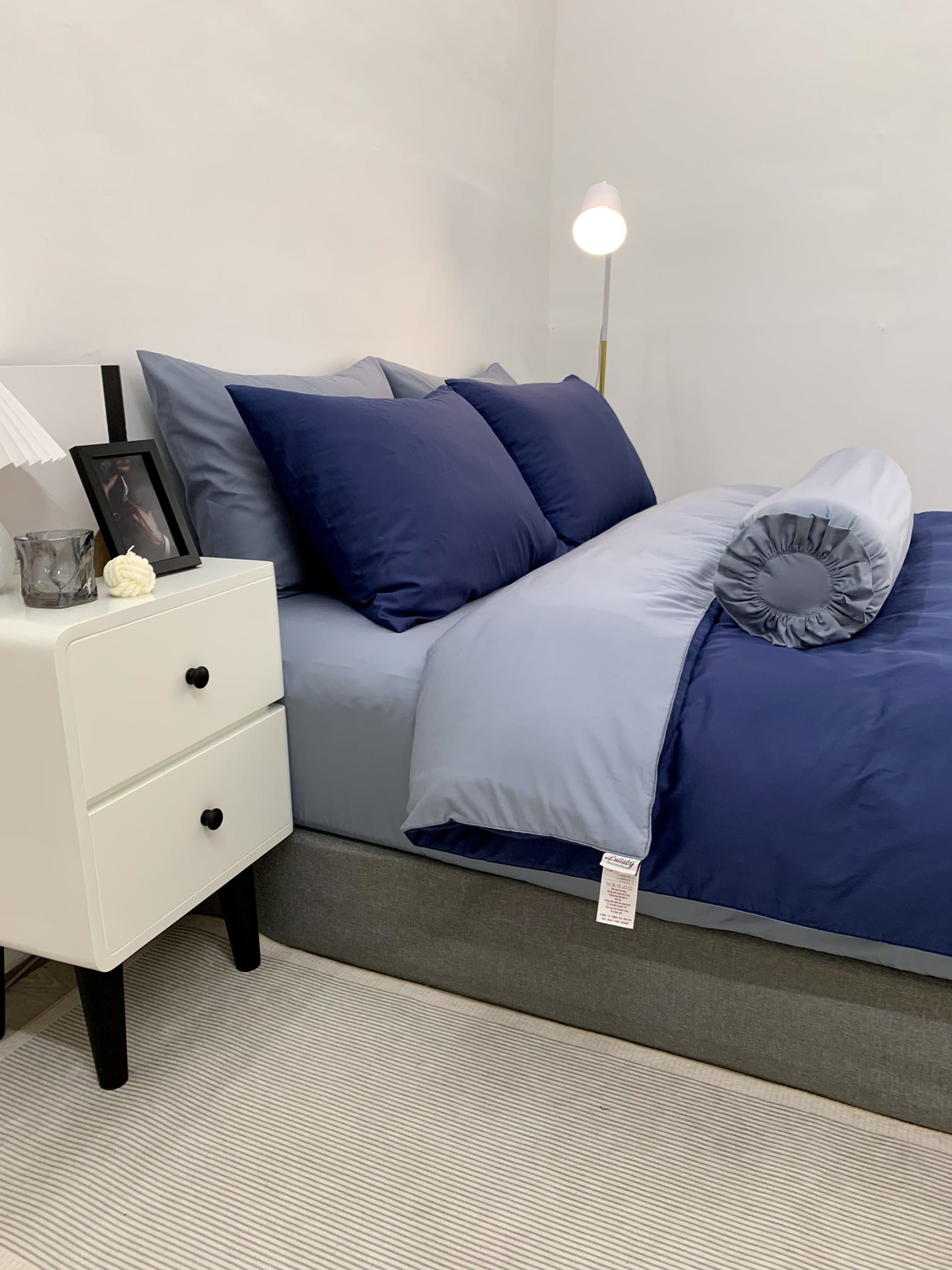 Chăn ga Cotton supima Xanh Navy phối xám Chăn ga Cotton supima Xanh Navy phối xám