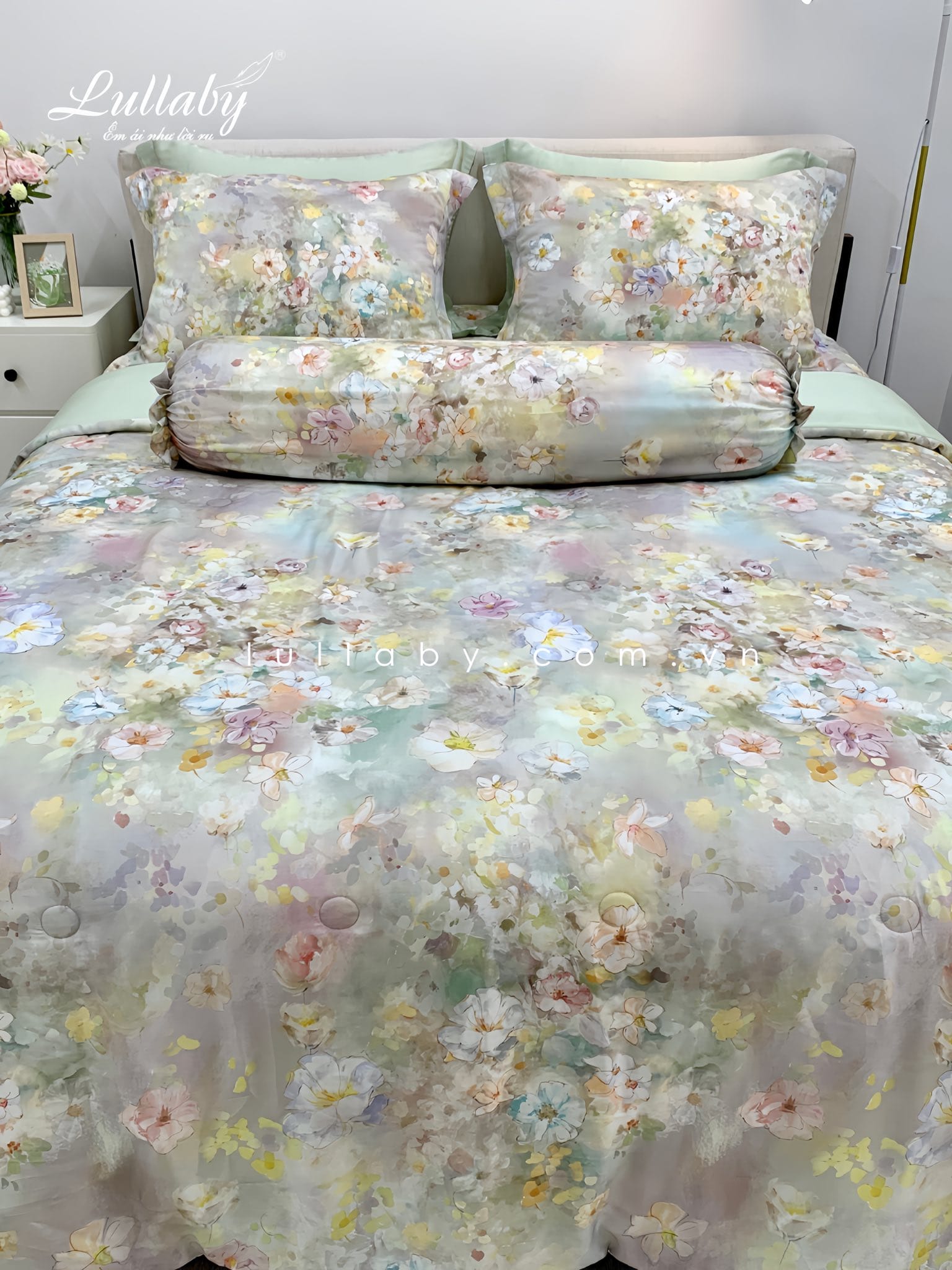 Chăn ga gối Tencel 60S Hoa vẽ | Lullaby Bedding Chăn ga gối Tencel 60S Hoa vẽ | Lullaby Bedding